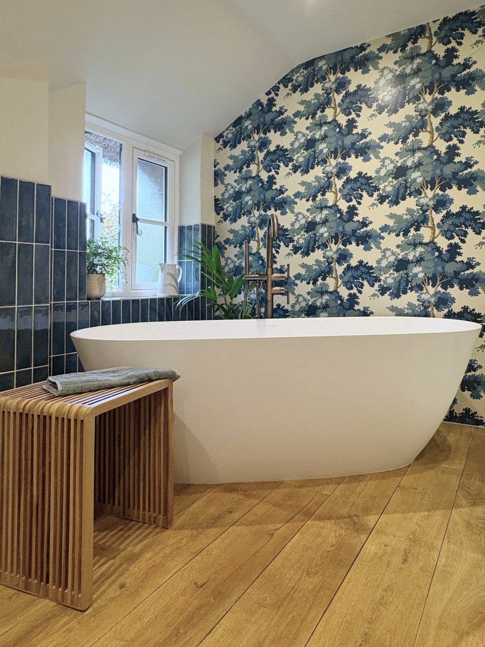 Cottage Family Bathroom