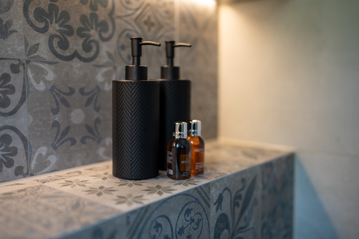 Compact Townhouse Bathroom Design