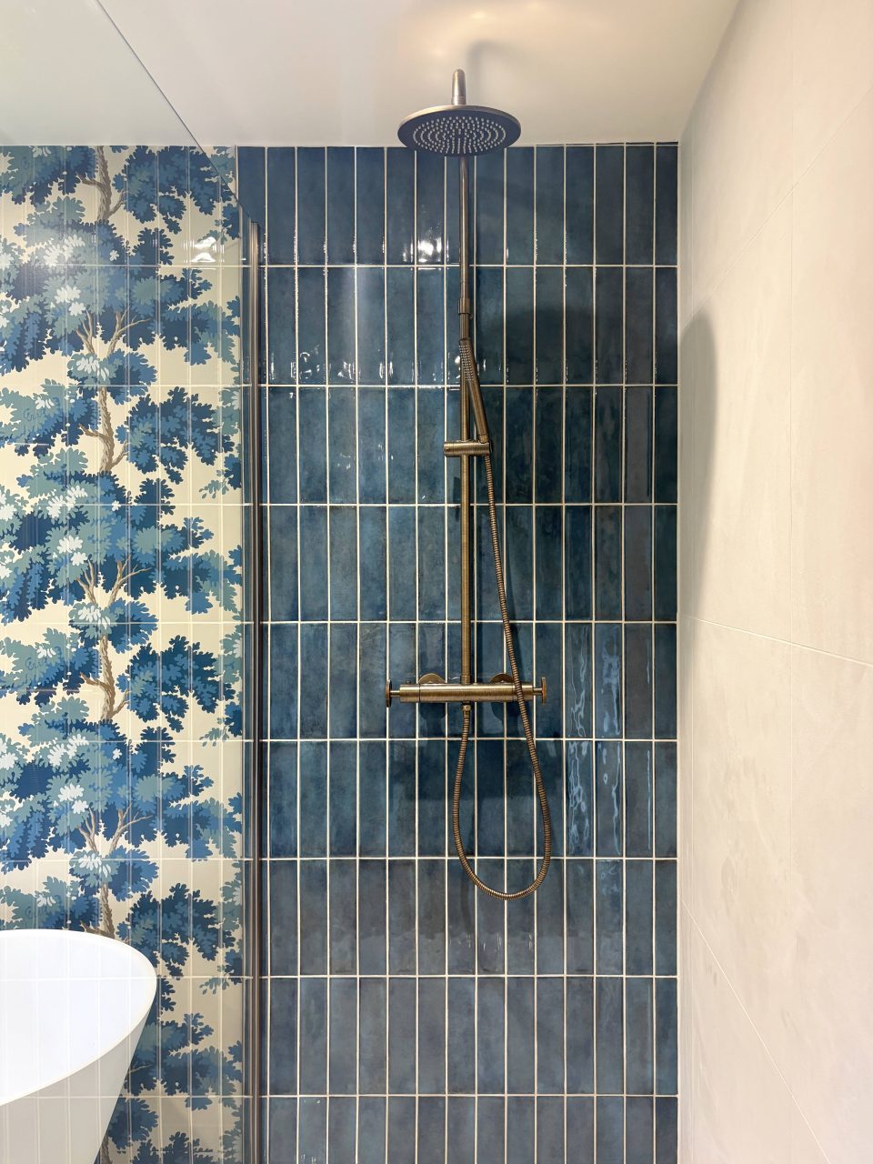 Cottage Family Bathroom